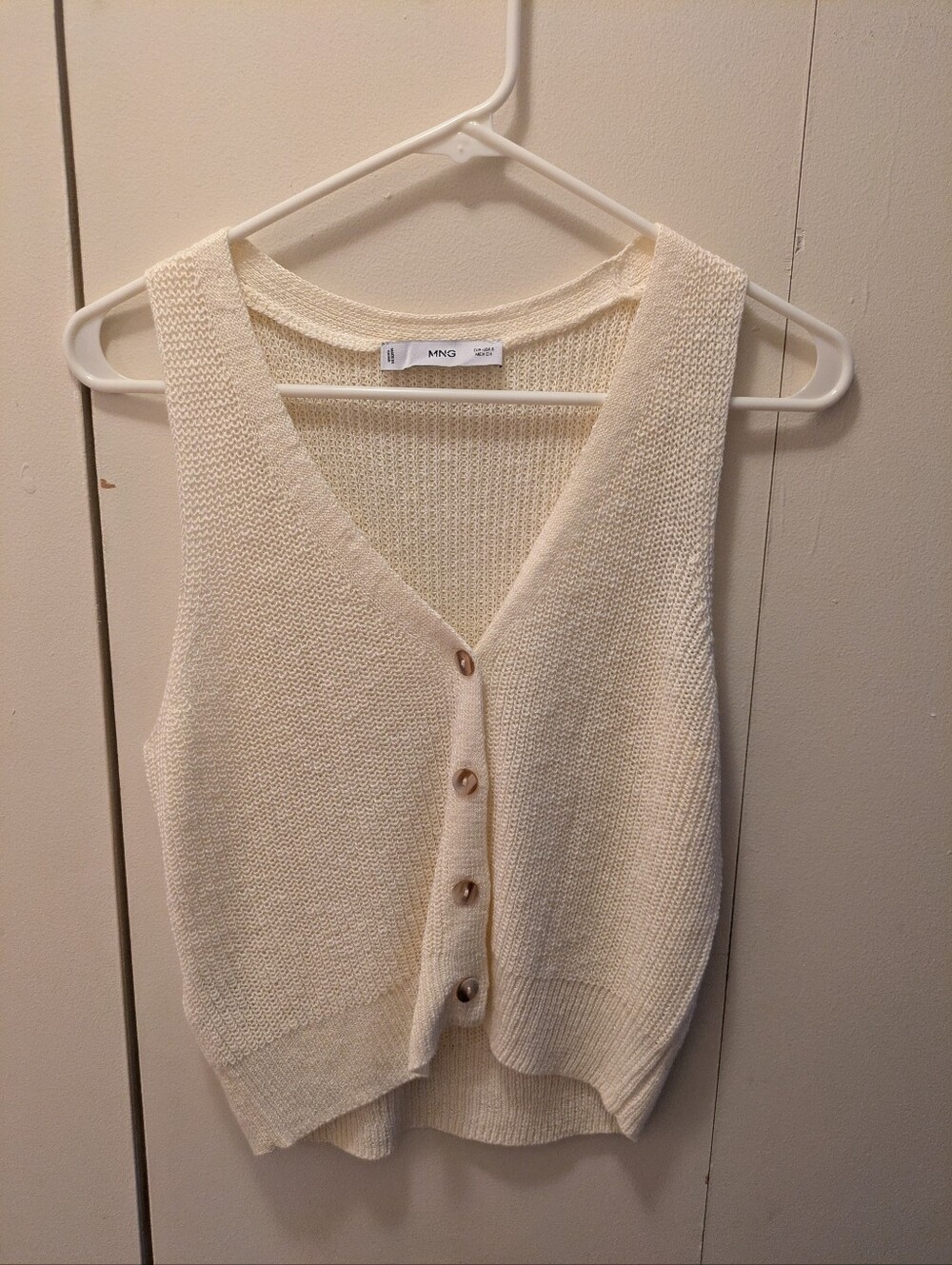 Mango Cream Button-Front Knit Vest